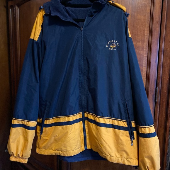 Reversible Monterey Bay Hood Jacket - Picture 5 of 7